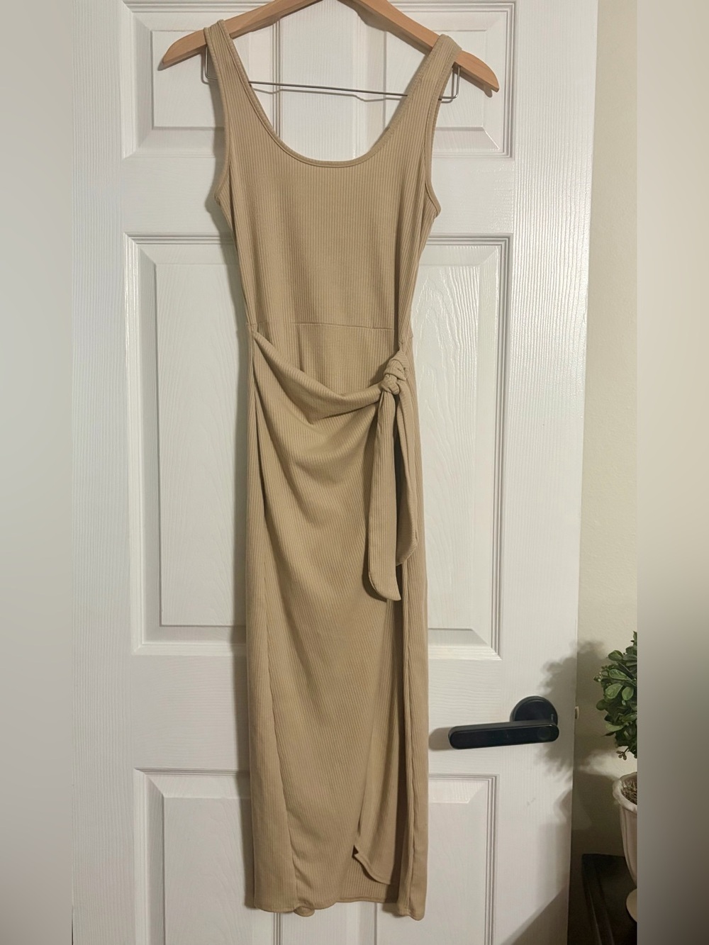 Women’s Nordstrom Socialite Sleeveless Knot-Waist Midi Dress Size S